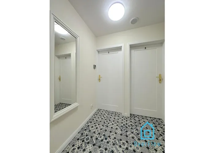 Seredino Navy Apartment- Modern Comfort In A Quiet Location, 5 Minutes To Old Town & Seaside Apartman